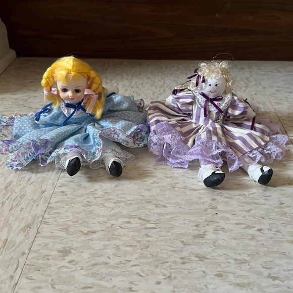 Two Simple Country Pleasures Dolls - Picture 1 of 10